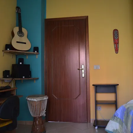 Apartment Enzo's Homestay