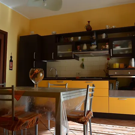 Apartment Enzo's Homestay *